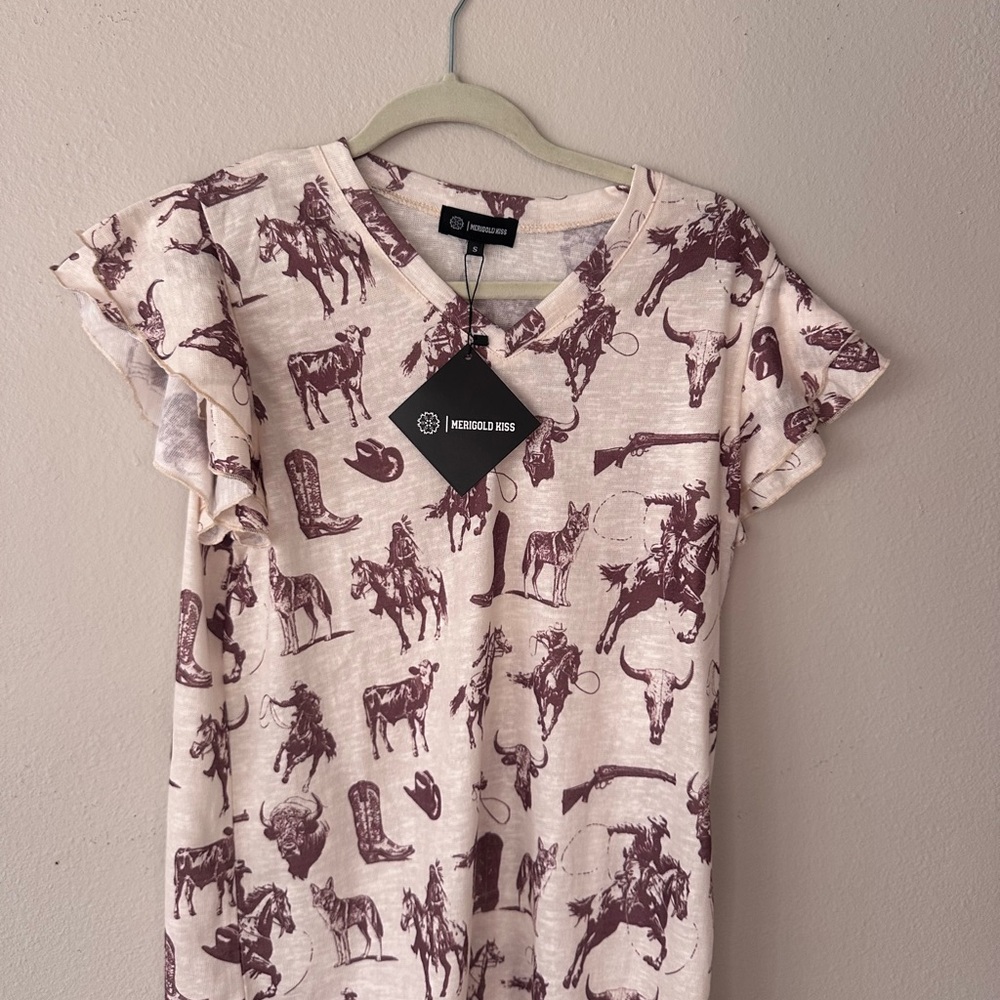 Western Merigold Kiss Flutter Sleeve Shirt  NWT